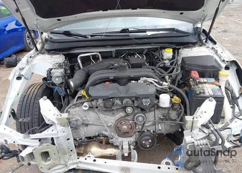 2019 Subaru Outback 2.5I Premium z USA, uszkodzony, nr VIN 4S4BSAFC3K3385867